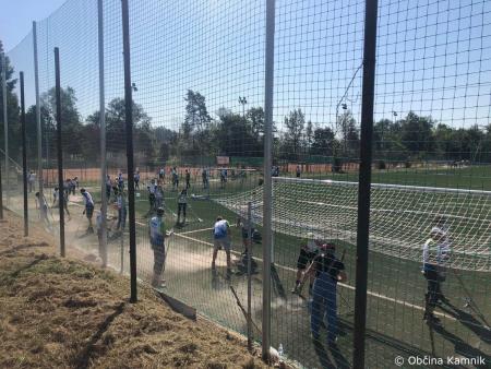 Pomoč pri urejanju športnih igrišč in igrišč pri kamniških šolah in vrtcih (19)